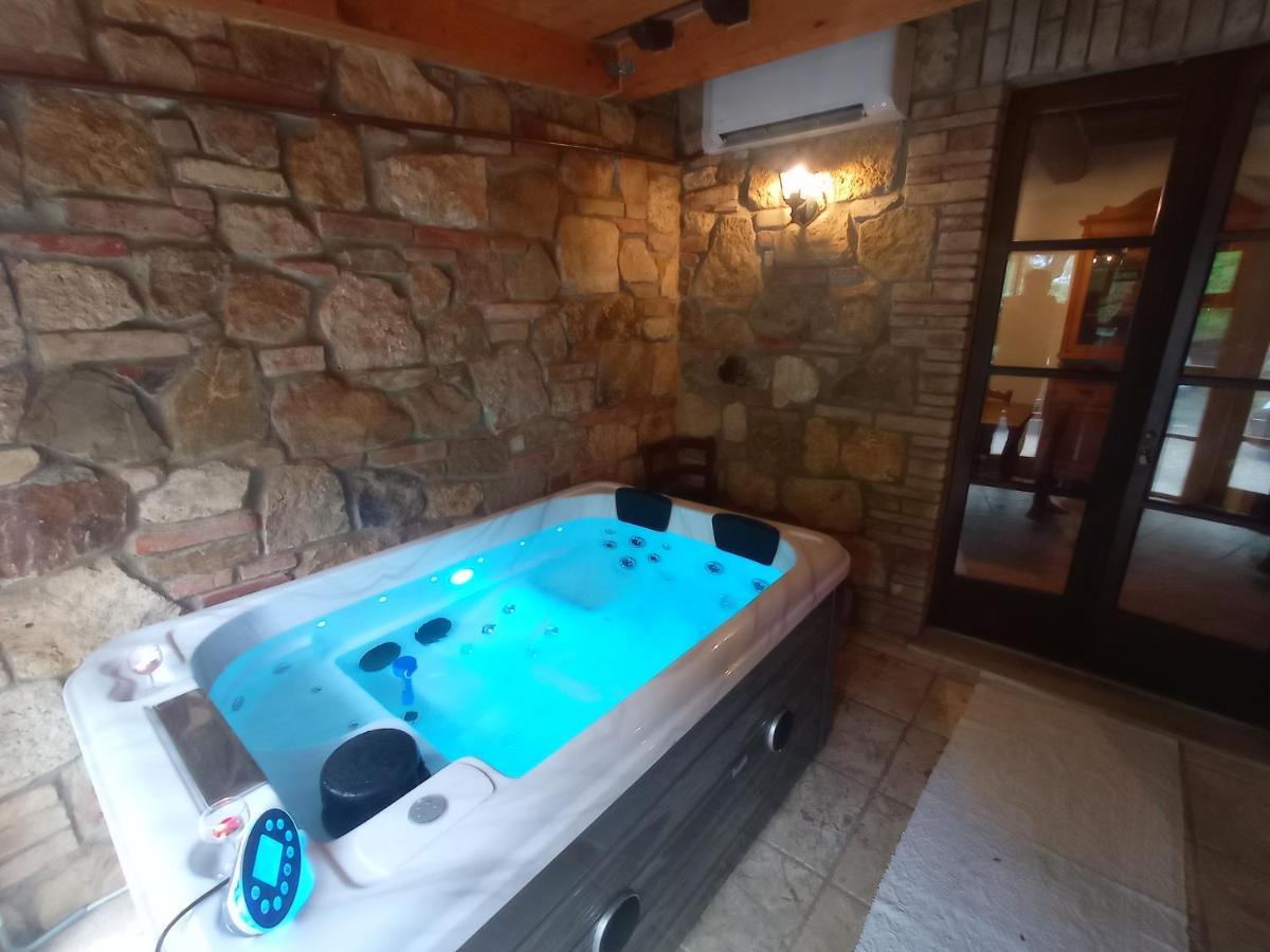 Agriturismo Podere Biancospino Piscina Privata เคียนเชียโนแตร์เม ภายนอก รูปภาพ